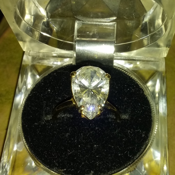 Beautiful Womens Rings - Picture 6 of 10